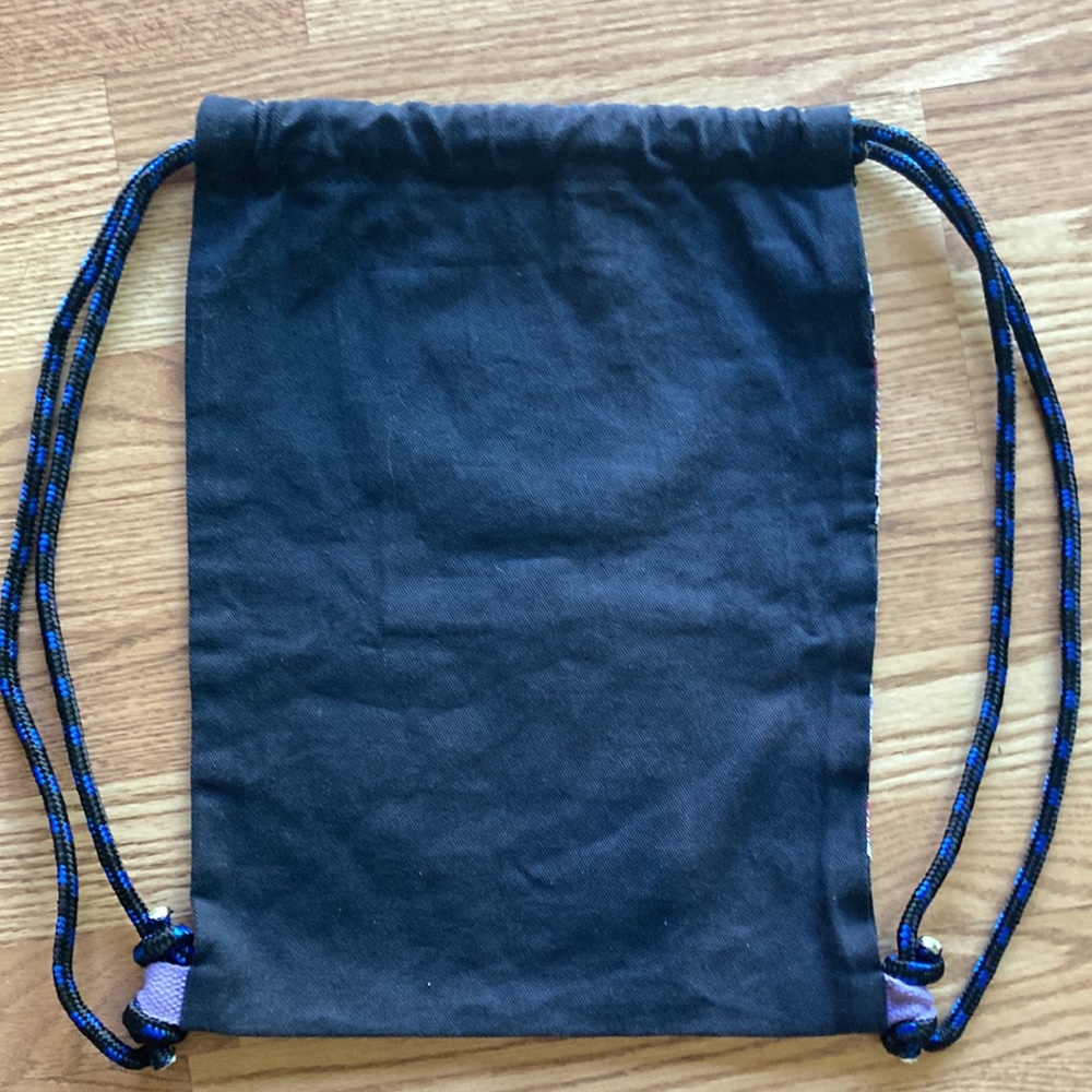 Spitfire Drawstring Backpack - Picture 5 of 6